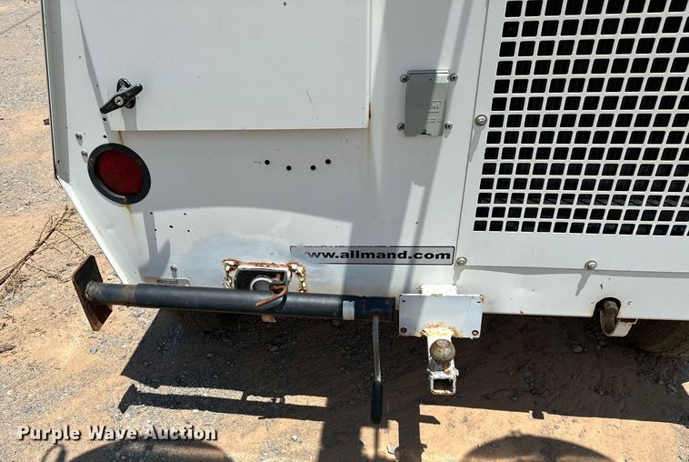 image for item DO7092 Allmand Maxi-Lite  light plant