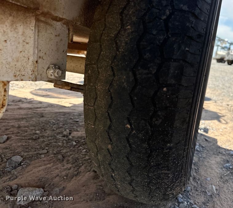 image for item DO7092 Allmand Maxi-Lite  light plant