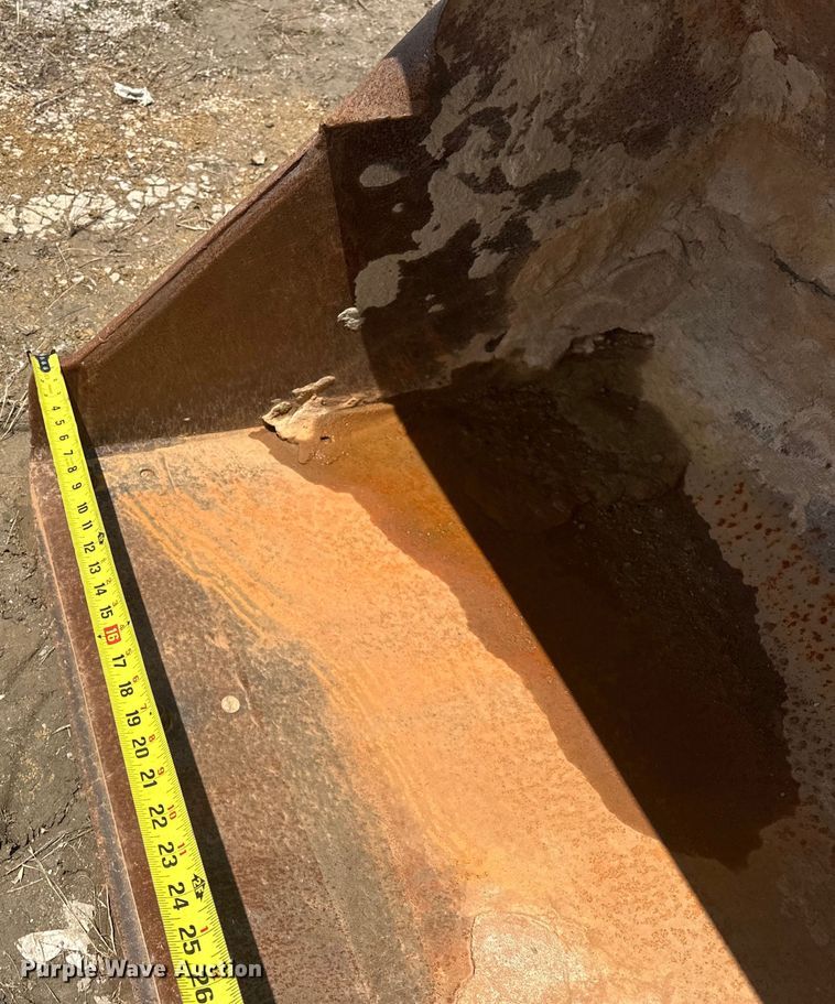 image for item DO7095 2015 Caterpillar  420F2 backhoe