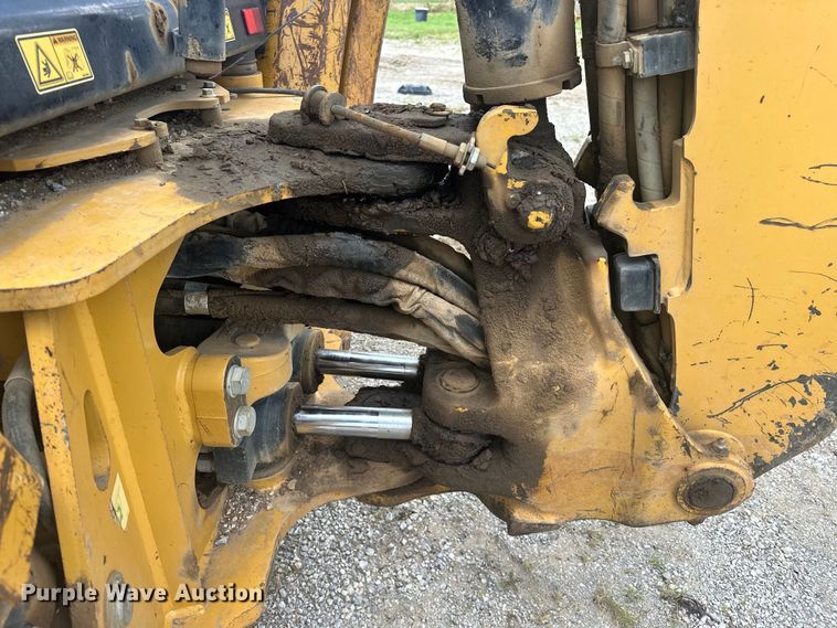 image for item DO7095 2015 Caterpillar  420F2 backhoe