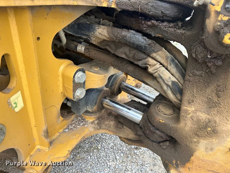 image for item DO7095 2015 Caterpillar  420F2 backhoe