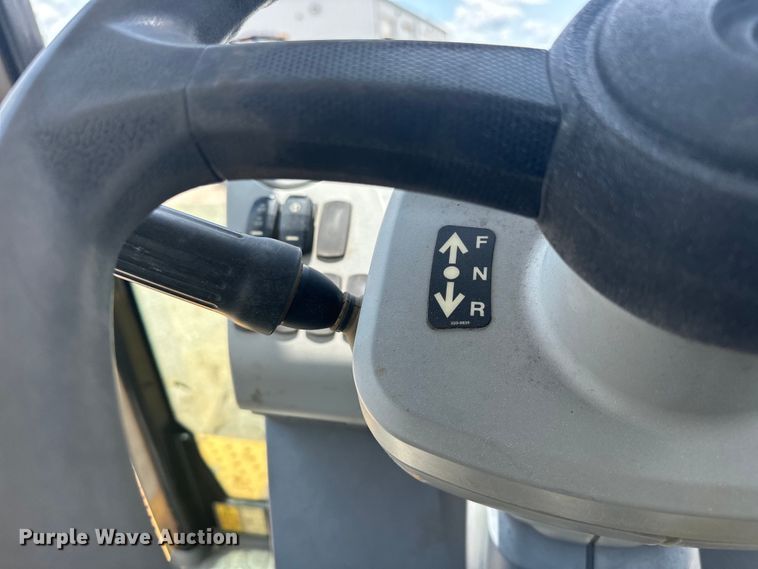 image for item DO7095 2015 Caterpillar  420F2 backhoe