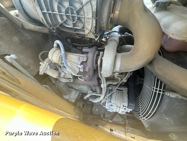 image for item DO7095 2015 Caterpillar  420F2 backhoe