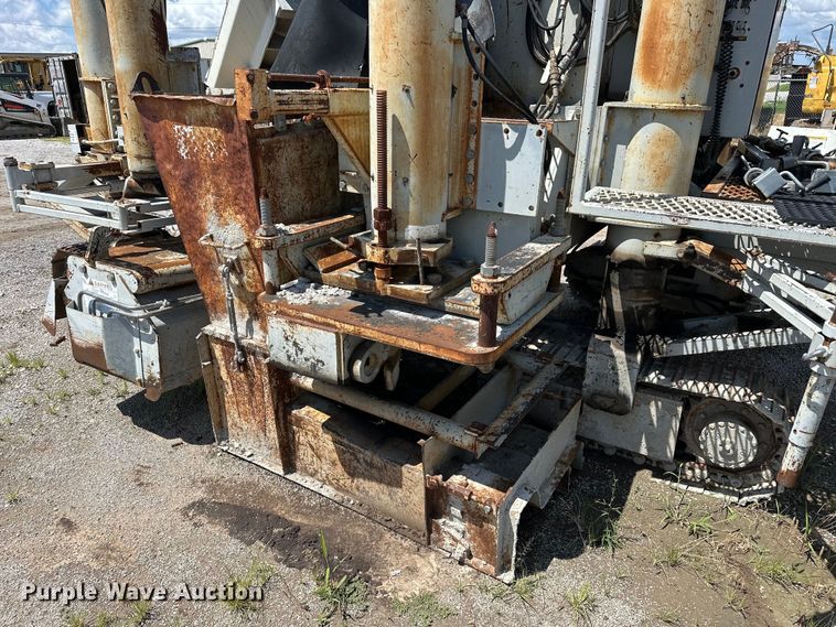 image for item DO7096 2005 Power Curber 5700-B  curb machine 