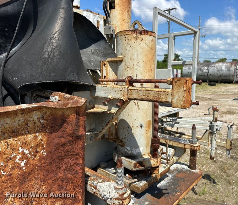 image for item DO7096 2005 Power Curber 5700-B  curb machine 