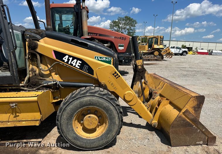 image for item DO7097 2007 Caterpillar  414E IL loader