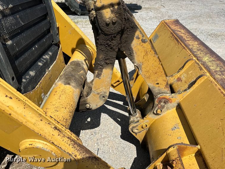 image for item DO7097 2007 Caterpillar  414E IL loader