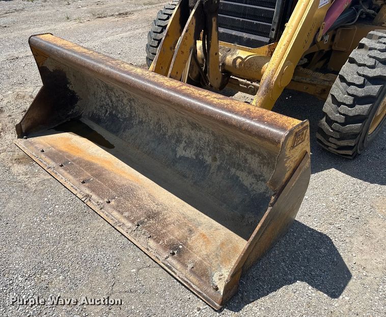 image for item DO7097 2007 Caterpillar  414E IL loader