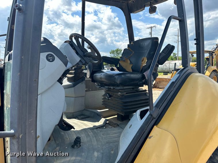 image for item DO7097 2007 Caterpillar  414E IL loader