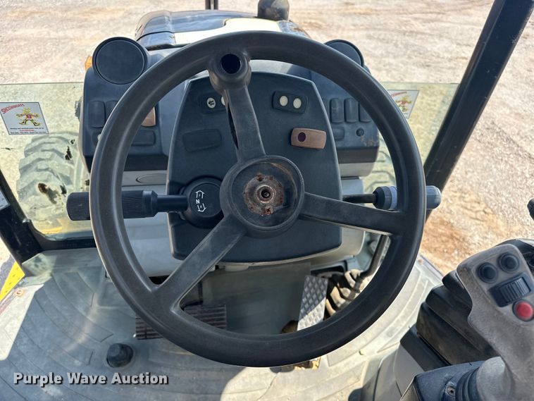 image for item DO7097 2007 Caterpillar  414E IL loader