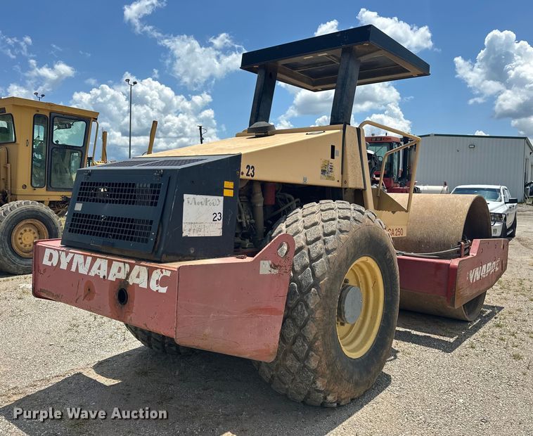 image for item DO7098 2008 Dynapac  CA250D single drum vibratory roller