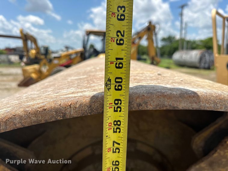 image for item DO7098 2008 Dynapac  CA250D single drum vibratory roller