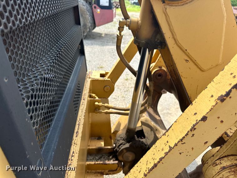 image for item DO7100 1997 Caterpillar  12H motor grader