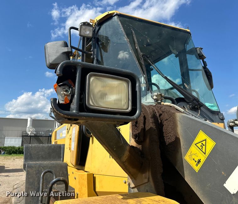 image for item DO7101 2012 Komatsu  WA320PZ-6 wheel loader