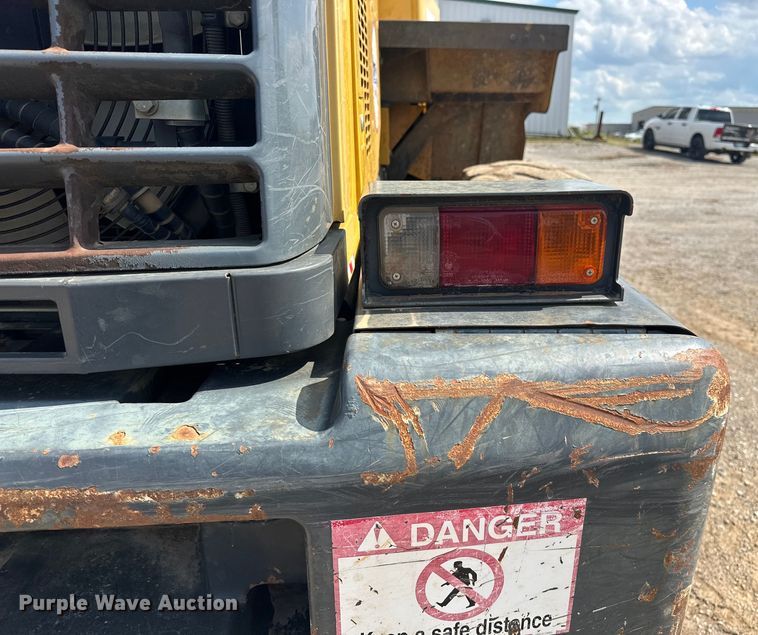 image for item DO7101 2012 Komatsu  WA320PZ-6 wheel loader