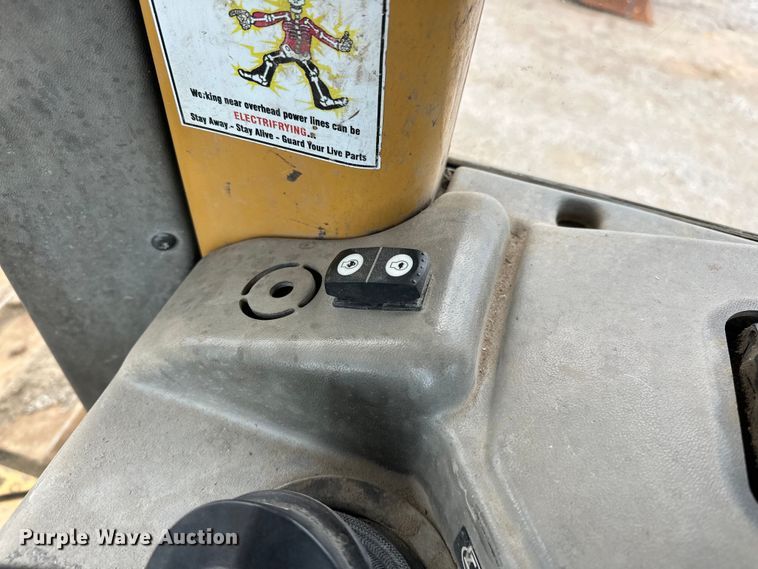 image for item DO7102 2006 Caterpillar  D6N XL dozer