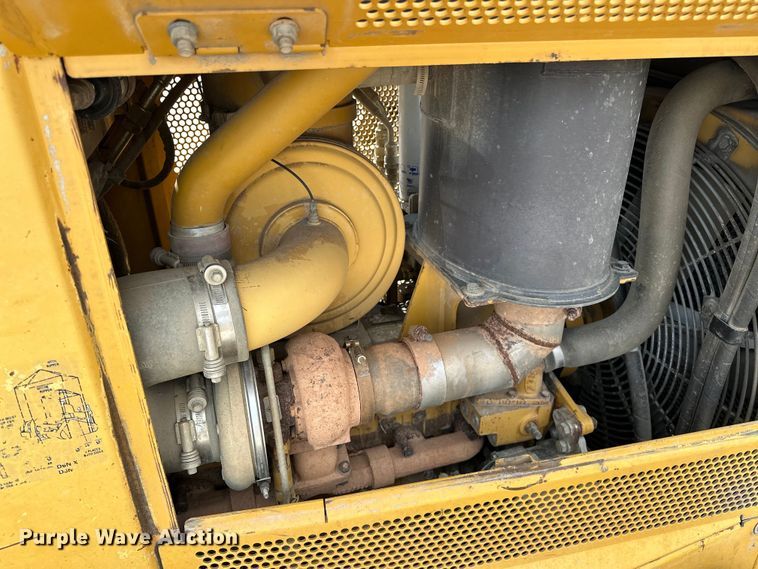 image for item DO7102 2006 Caterpillar  D6N XL dozer