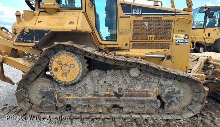 image for item DO7102 2006 Caterpillar  D6N XL dozer
