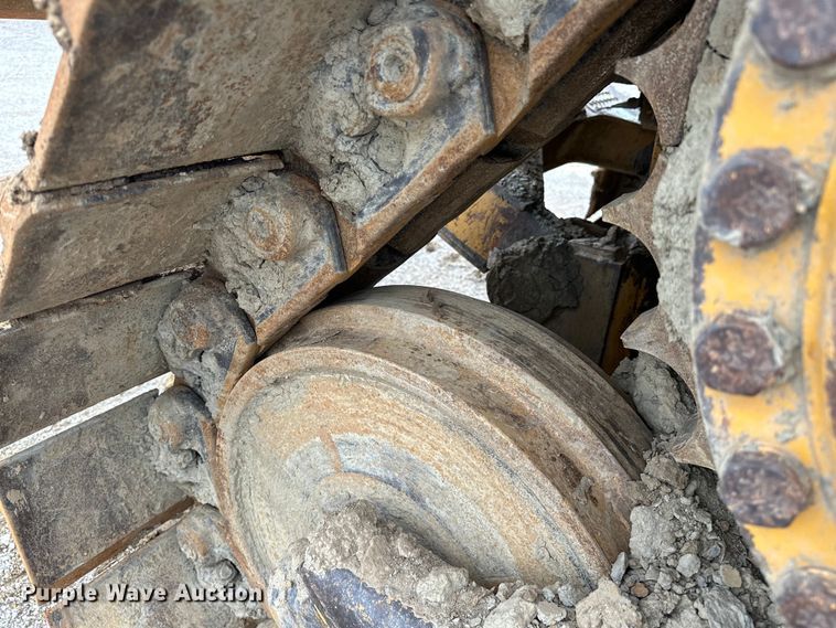 image for item DO7102 2006 Caterpillar  D6N XL dozer