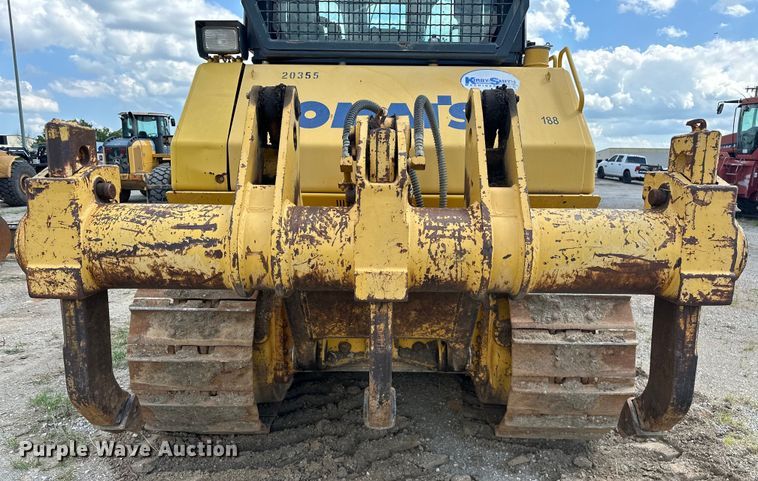 image for item DO7103 2013 Komatsu  D65EX dozer