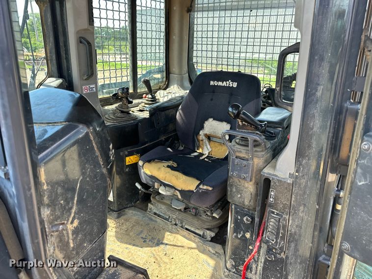 image for item DO7103 2013 Komatsu  D65EX dozer