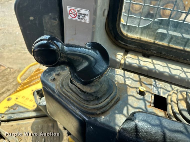 image for item DO7103 2013 Komatsu  D65EX dozer