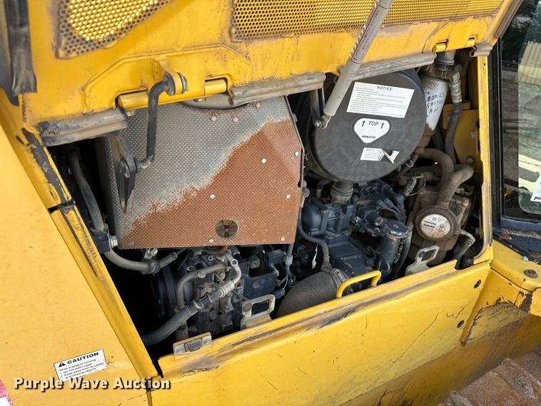 image for item DO7103 2013 Komatsu  D65EX dozer