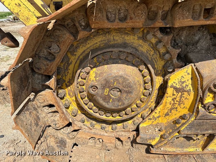 image for item DO7103 2013 Komatsu  D65EX dozer
