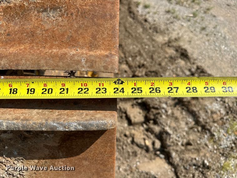 image for item DO7103 2013 Komatsu  D65EX dozer