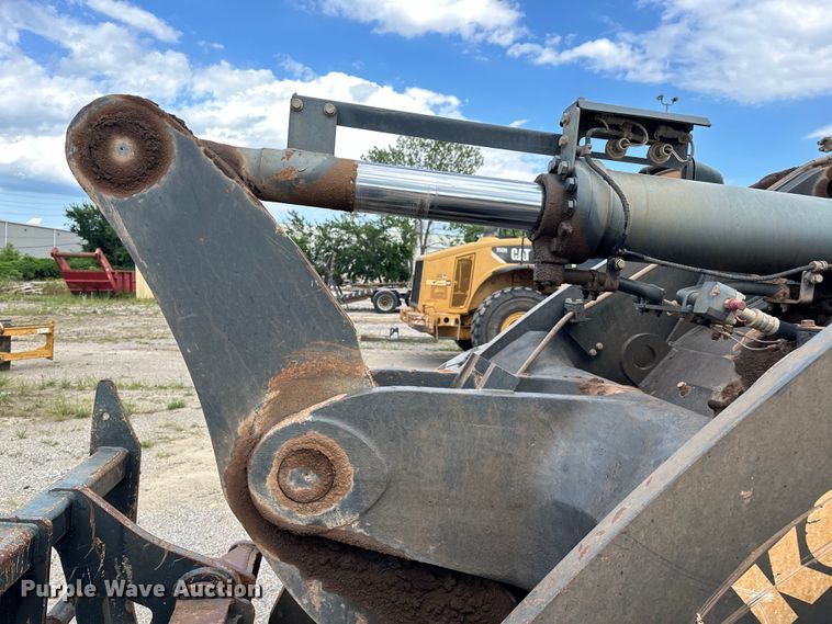 image for item DO7104 2012 Komatsu  WA320PZ-6 wheel loader