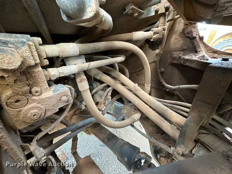 image for item DO7104 2012 Komatsu  WA320PZ-6 wheel loader