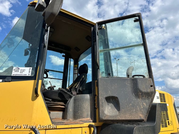 image for item DO7104 2012 Komatsu  WA320PZ-6 wheel loader