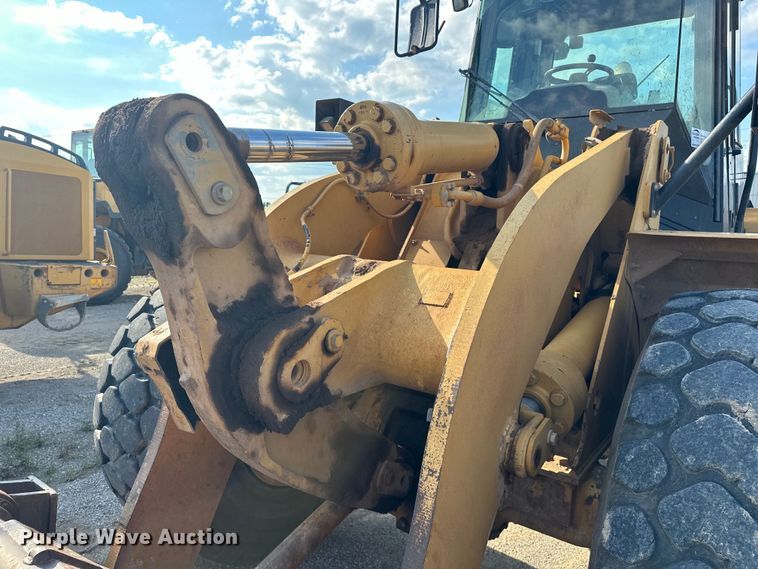 image for item DO7105 2007 Caterpillar  950H wheel loader