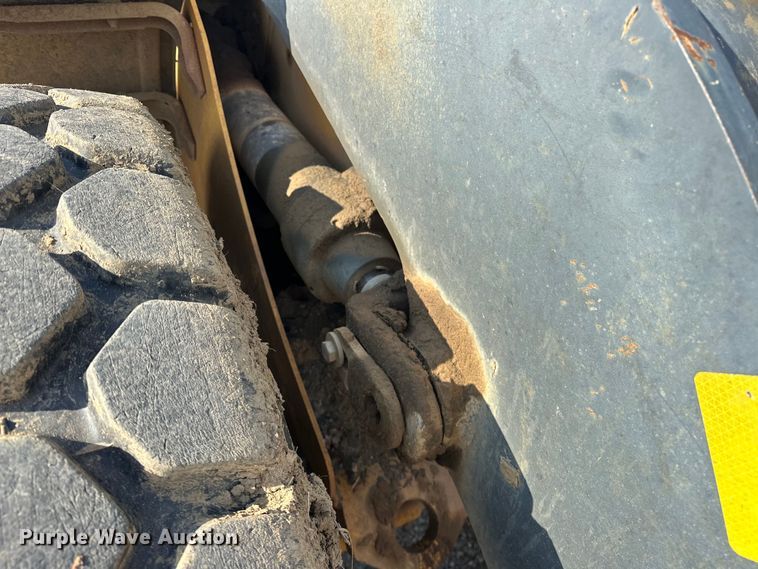 image for item DO7106 2009 John Deere  524K wheel loader