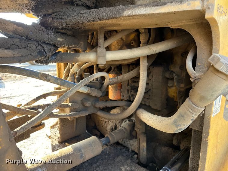 image for item DO7106 2009 John Deere  524K wheel loader