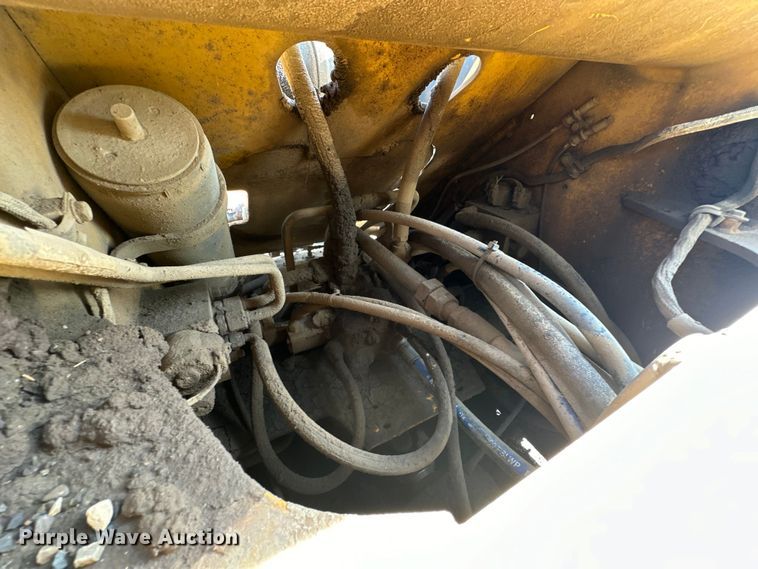 image for item DO7106 2009 John Deere  524K wheel loader