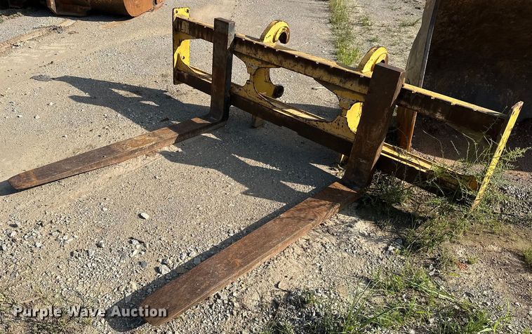 image for item DO7106 2009 John Deere  524K wheel loader