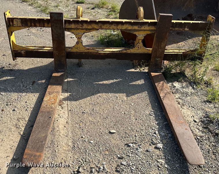 image for item DO7106 2009 John Deere  524K wheel loader