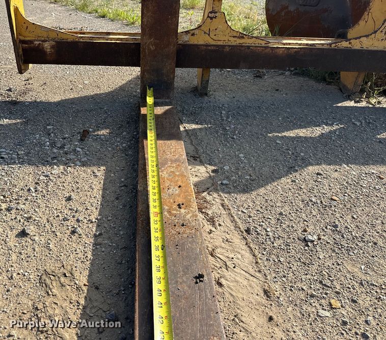 image for item DO7106 2009 John Deere  524K wheel loader