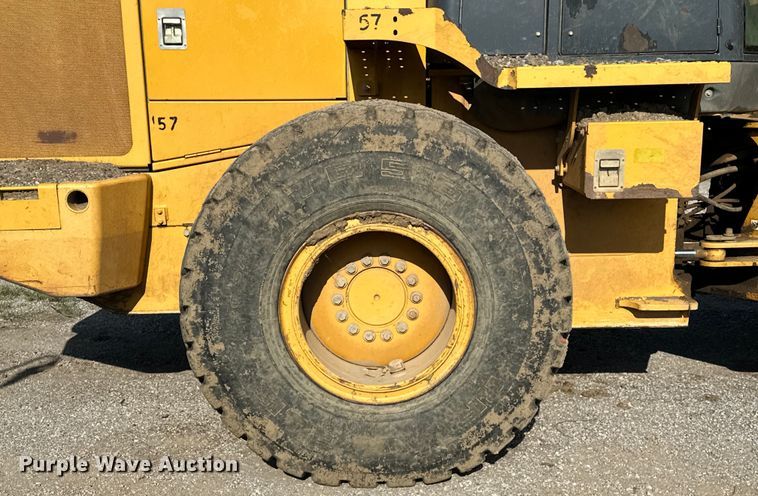 image for item DO7106 2009 John Deere  524K wheel loader