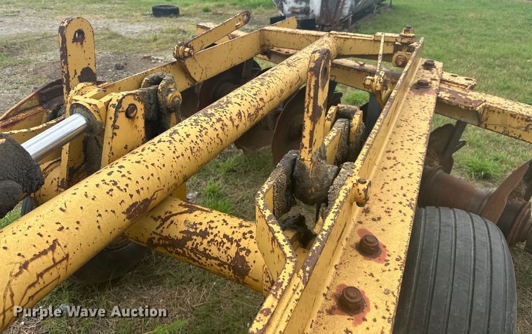 image for item DO7110 Rome disk