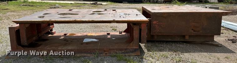 image for item DO7114 (2) trench boxes 