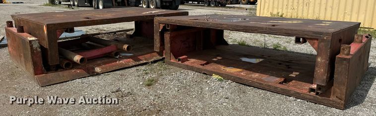 image for item DO7114 (2) trench boxes 