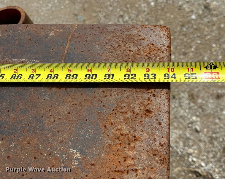 image for item DO7114 (2) trench boxes 