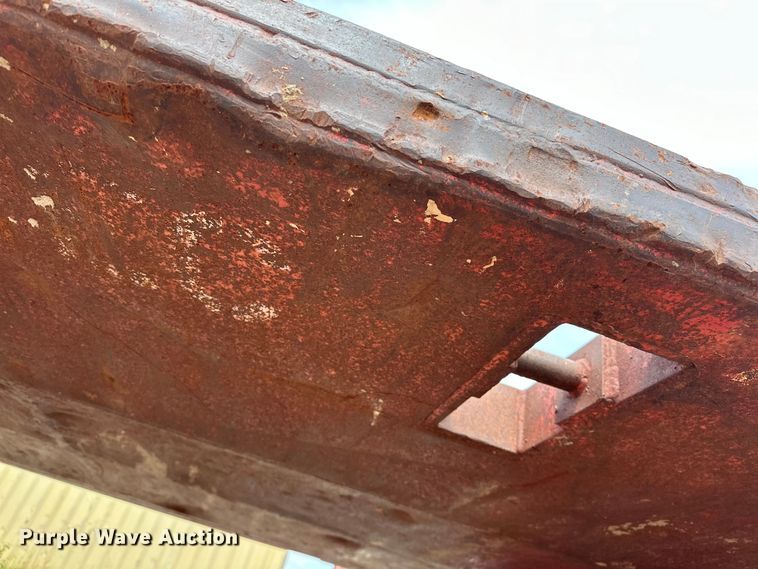 image for item DO7114 (2) trench boxes 