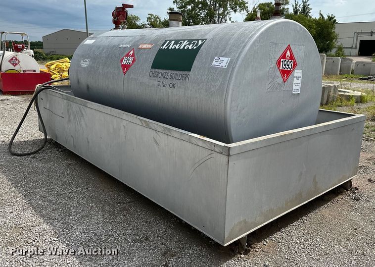 image for item DO7117 Hall Tank Company diesel fuel tank