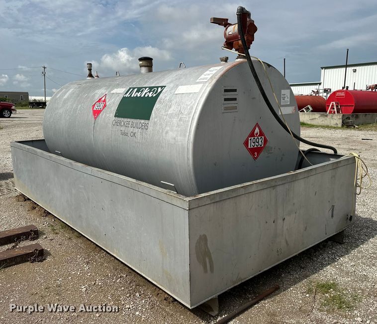 image for item DO7117 Hall Tank Company diesel fuel tank