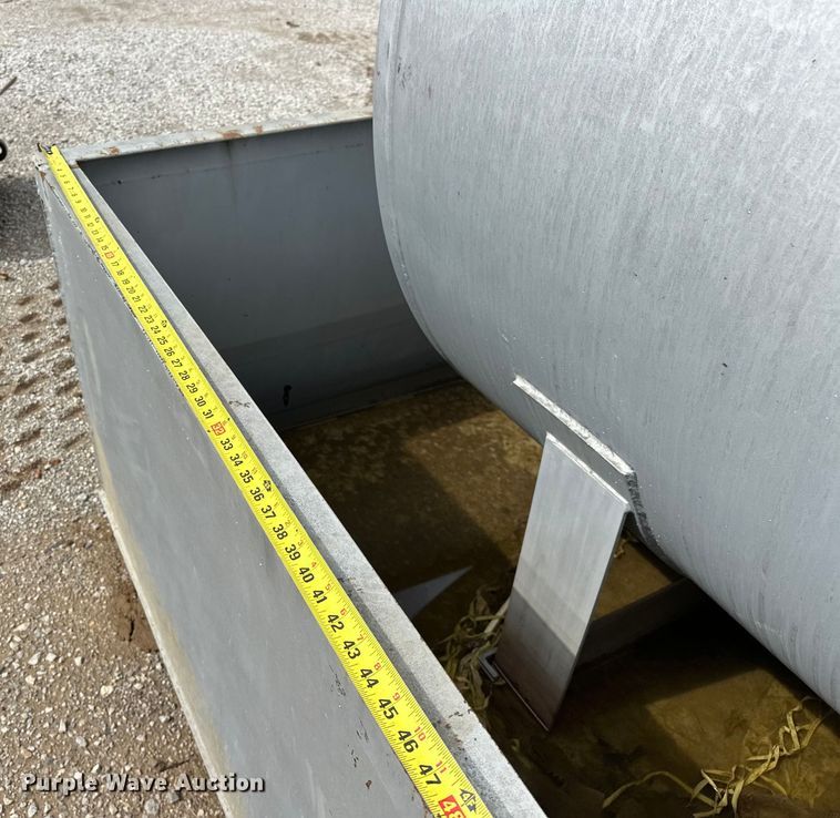 image for item DO7117 Hall Tank Company diesel fuel tank