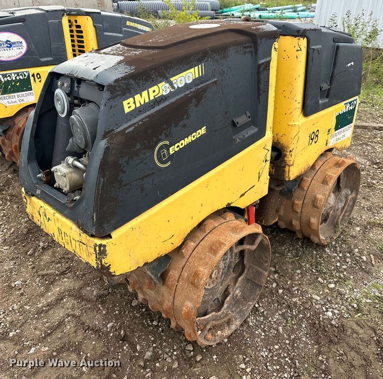 image for item DO7119 Bomag BMP 8500 trench compactor