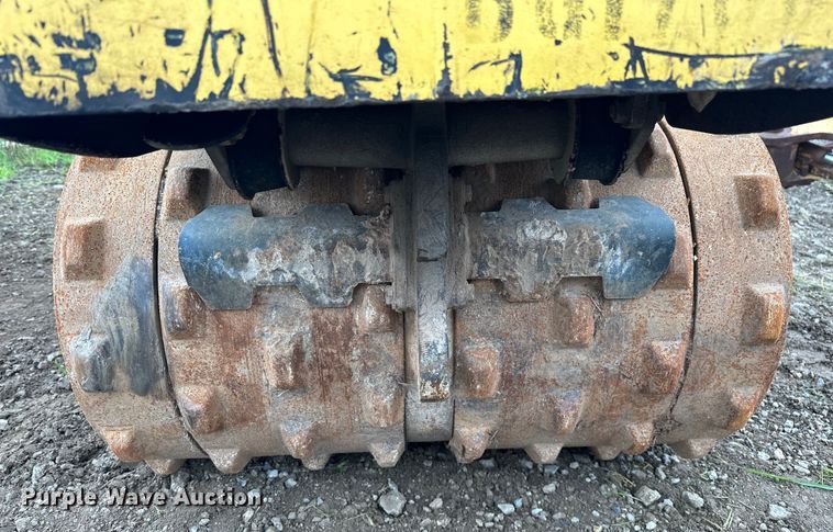 image for item DO7119 Bomag BMP 8500 trench compactor